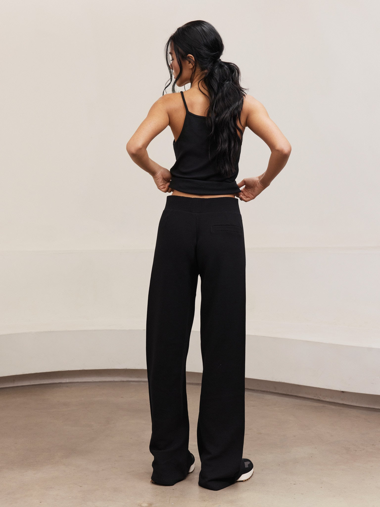 Moon Flared Pants - Black