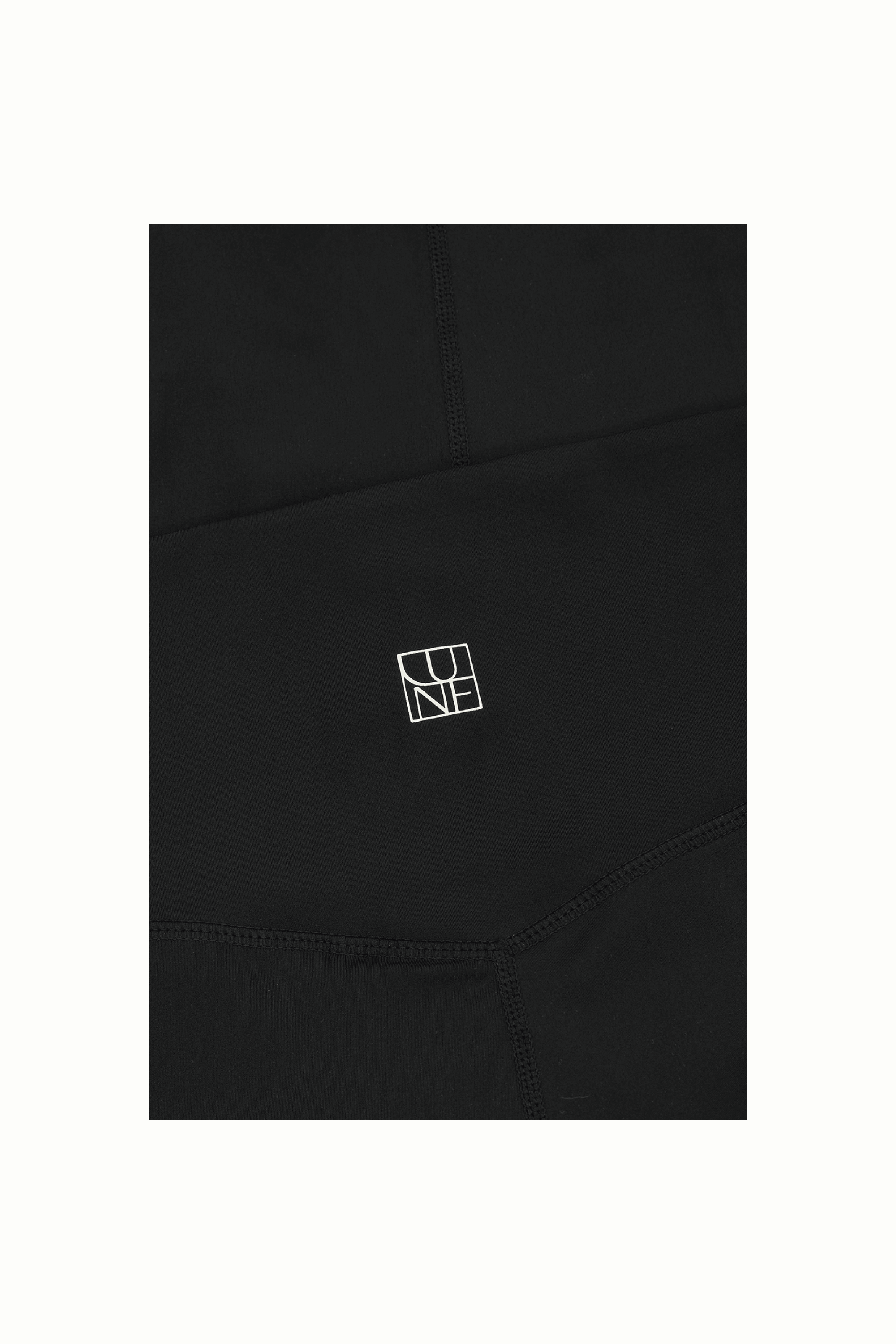 RIVER LIFT capri legging - Black