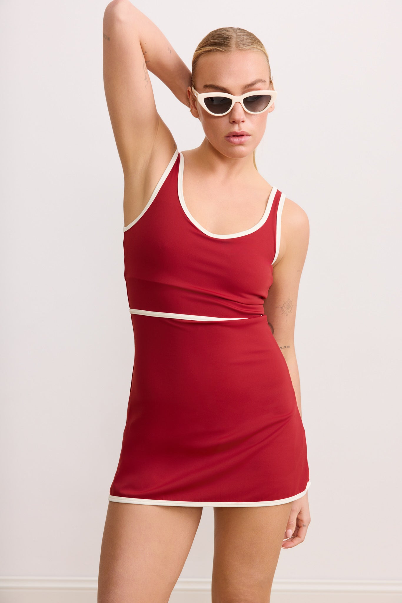 RIVER LIFT V Neck dress - Burgundy