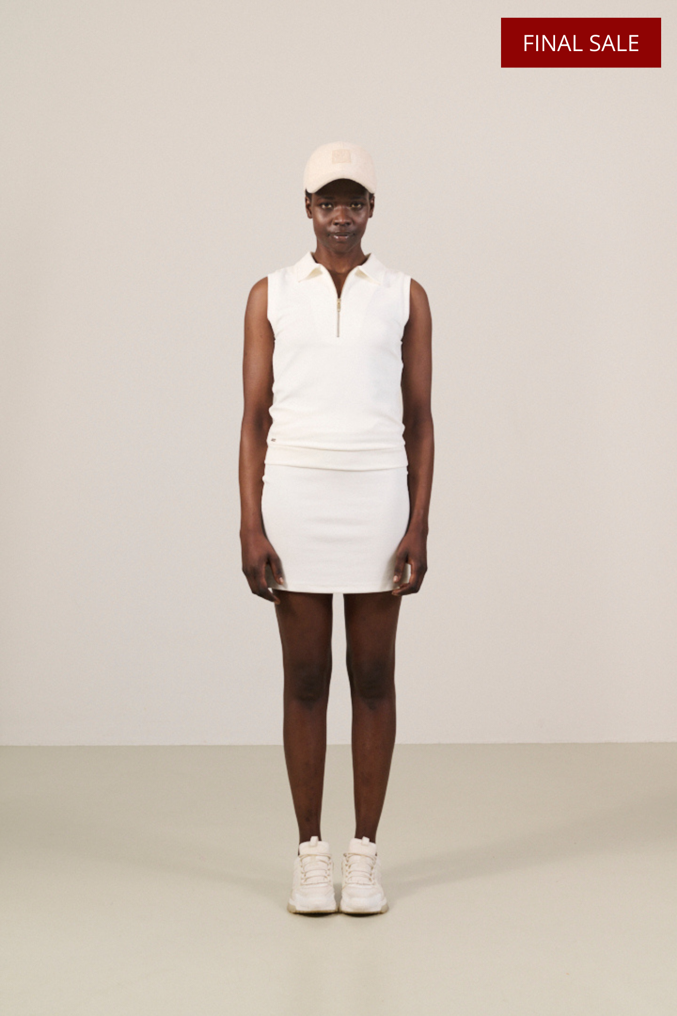 FOREST ESSENTIEL sleeveless polo - Marshmellow