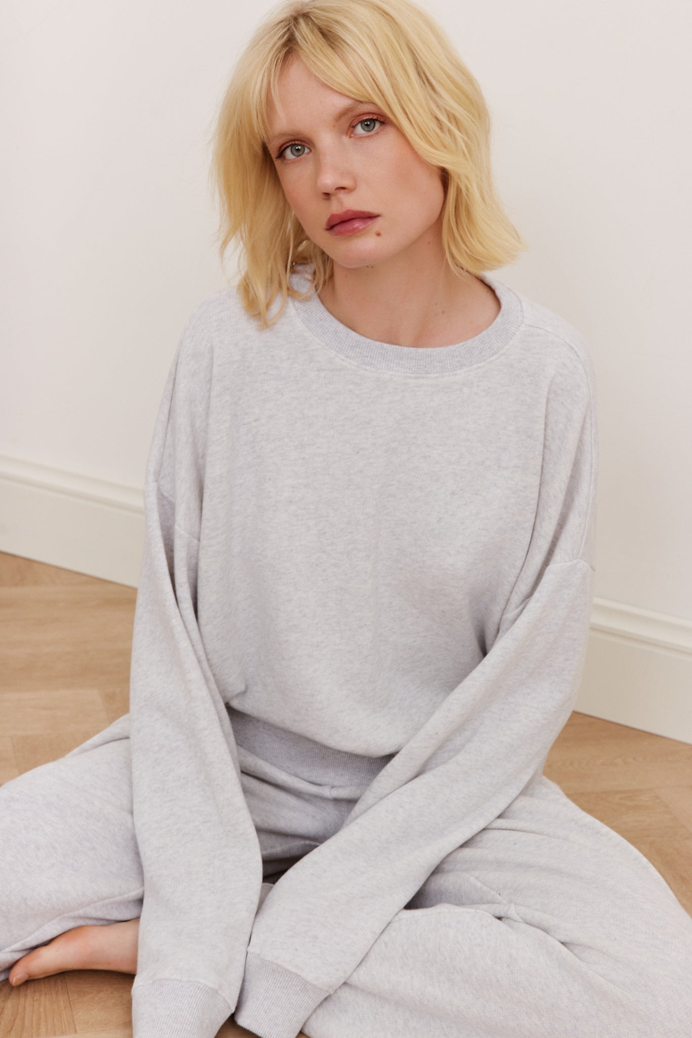 Amelia Crewneck Sweatshirt - Grey Melange