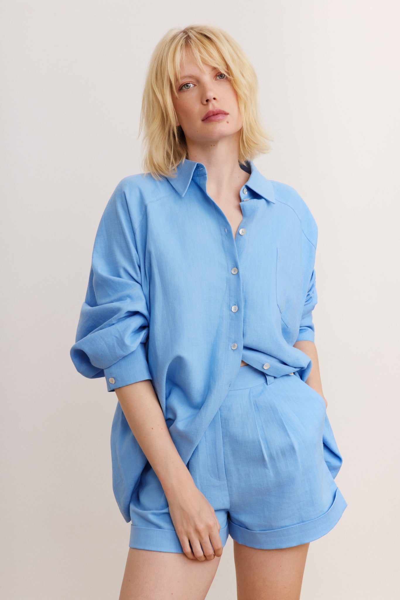 Clover Oversized Linen Blouse - Brilliant Blue