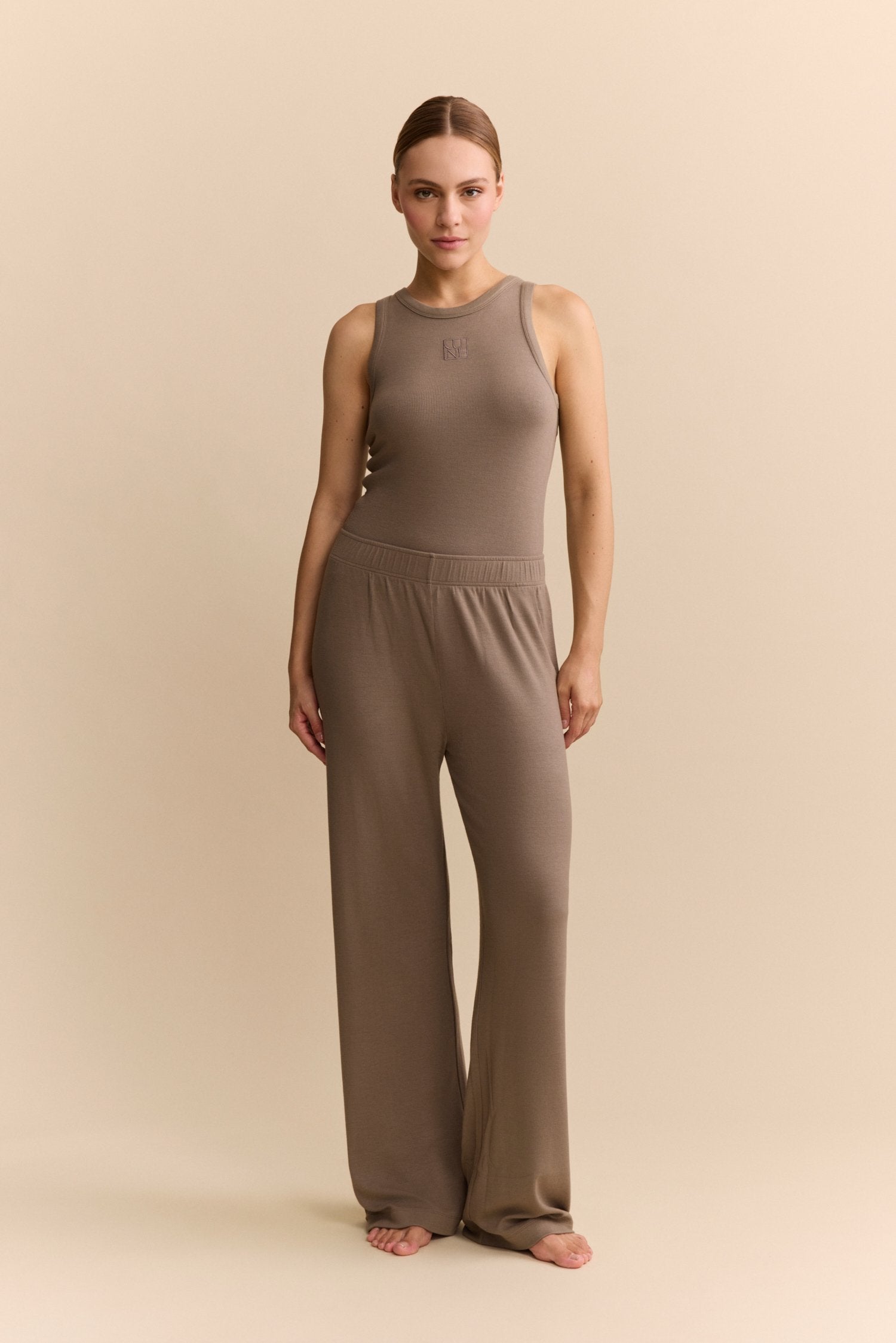 Mila Straight Pants - Walnut
