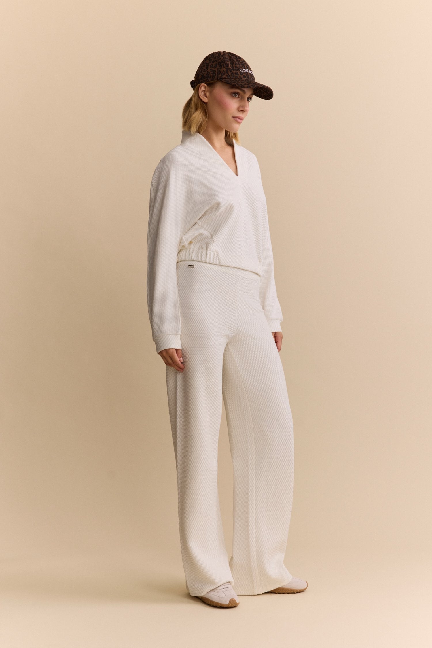 Moon V-Neck Blouse - Marshmellow