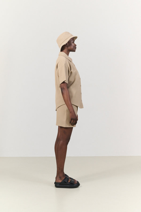 MOON CLASSIC structured shorts - Dune